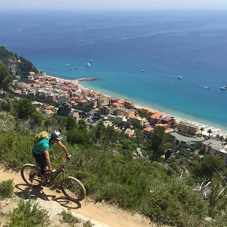 Le 3b - Finalpia Finale Ligure